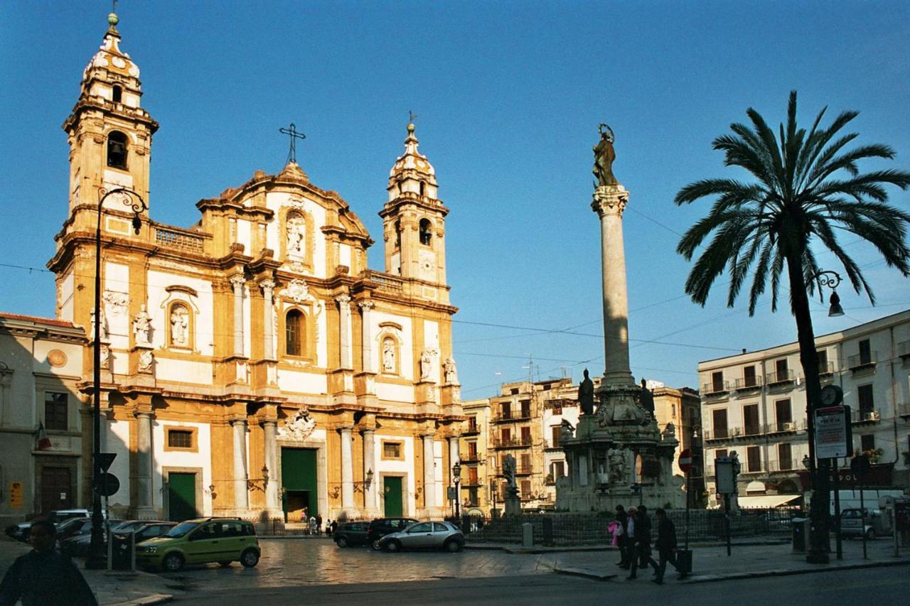 San Basilio'S Home Historical Center Palermo Exteriör bild