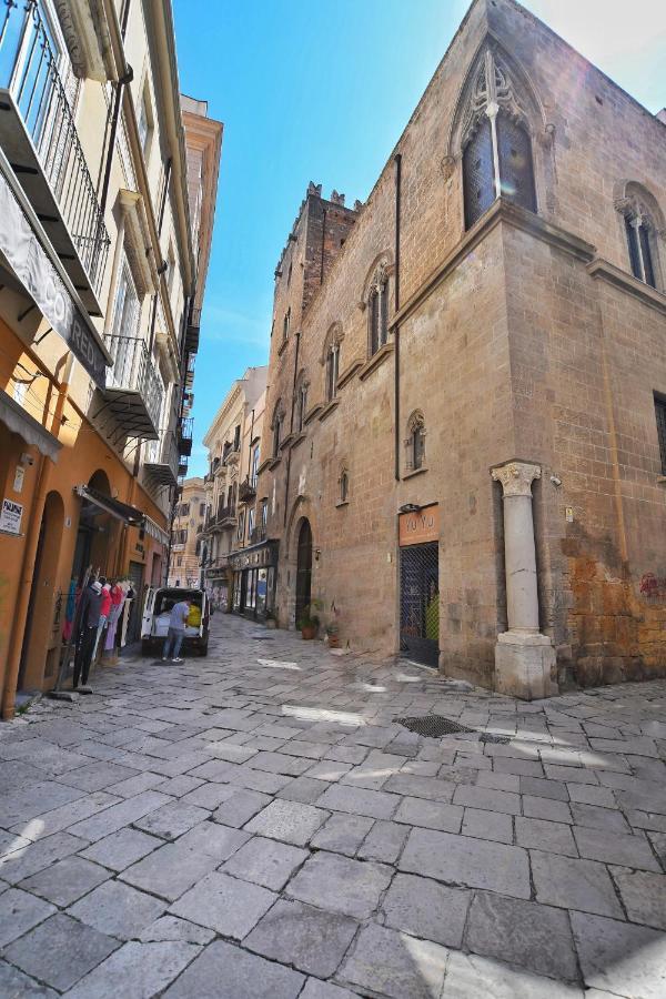 San Basilio'S Home Historical Center Palermo Exteriör bild